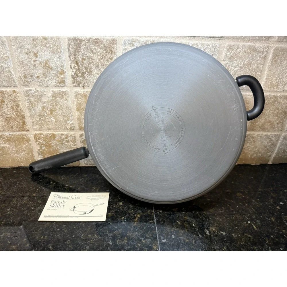 NEW Pampered Chef 12